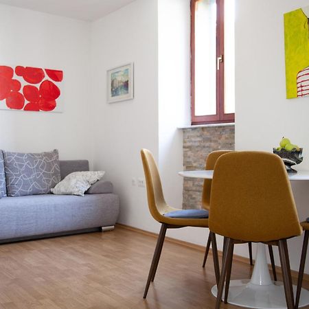 Rosa Di Pirano Apartment Exterior photo